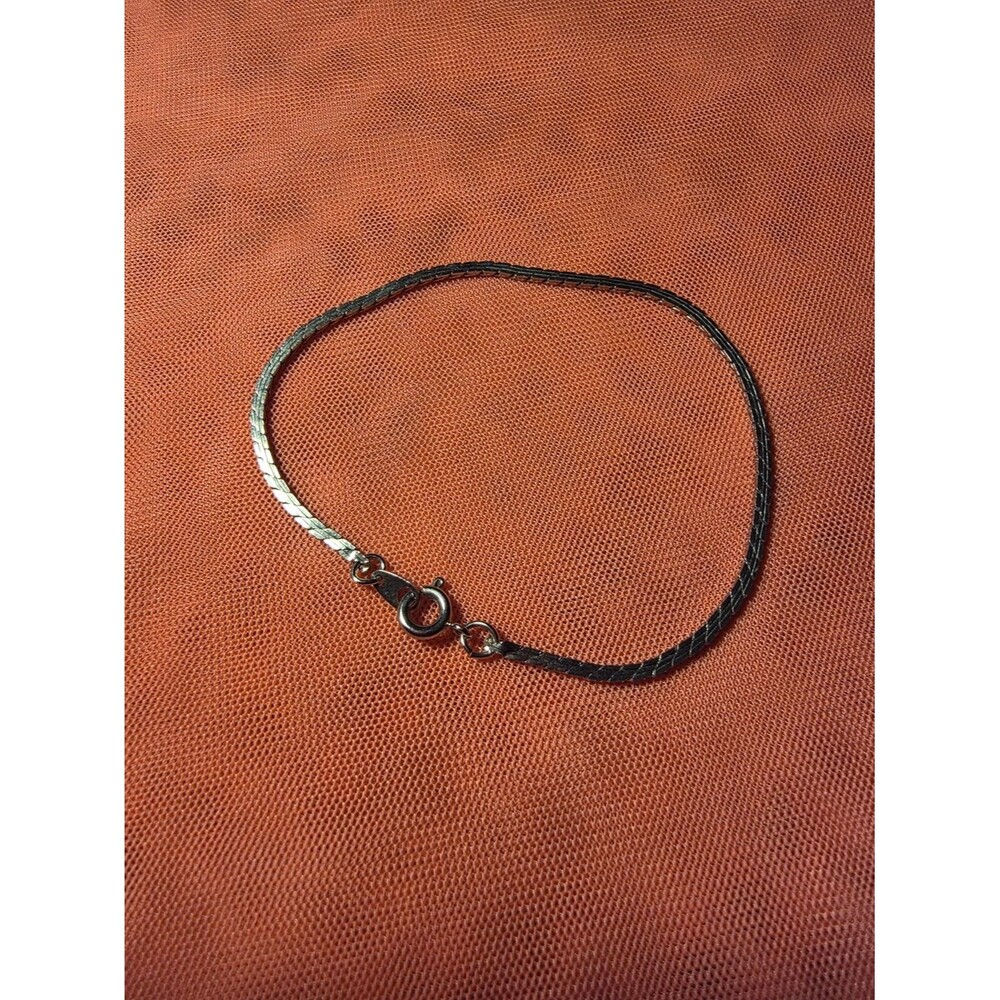 Vintage Silver Tone Classic Flat Micro Herringbone Chain Link Bracelet Dainty